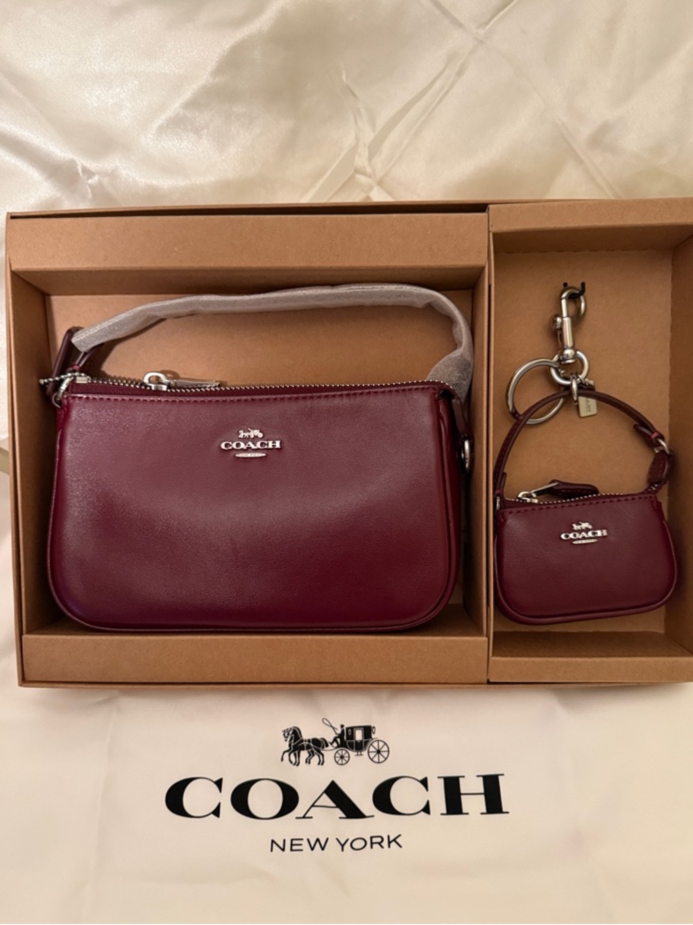 ♥️Coach NWT Dark Wine Boxed Nolita 19 And Nolita Bag Charm Set/Silver Hardware - Picture 4 of 8